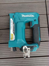 充電式タッカ|MAKITA
