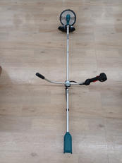 充電式草刈機|MAKITA