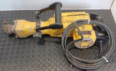 電動ドリル|MAKITA