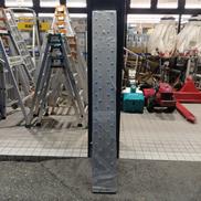 金属製足場板|ピカ
