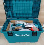 充電式高圧洗浄機|MAKITA