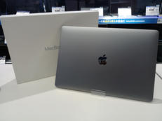 MACBOOK　PRO|APPLE