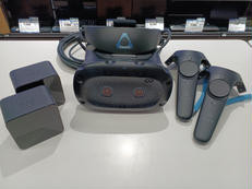 VRヘッドマウントディスプレイ|HTC