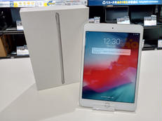 APPLE　MGNV2J/A|APPLE