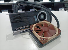 グラフィックボード|MANLI