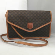 マカダム柄ショルダーバッグ|CELINE