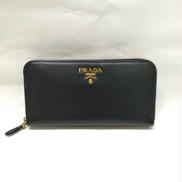 サフィアーノ　ラウンドファスナー長財布|PRADA
