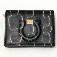 ガンチーニチェーン2つ折り財布|salvatore ferragamo