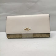 三つ折り長財布|COACH