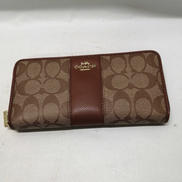 ラウンドファスナー長財布|COACH