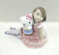 NAOそばにいてねハローキティ|LLADRO
