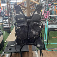 フローティングベスト|RIVALLEY