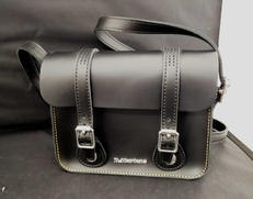 サッチェルバッグ|DR MARTENS