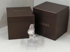クォーツアナログ腕時計|GUCCI