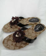 トングサンダル アイボリー|COACH