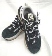 ヴェイパーワッフル ローカットスニーカー ブラック/ホワイト|NIKE×SACAI