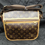 メッセンジャーPMボスフォール|LOUIS VUITTON