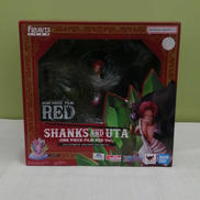 【未開封品！】シャンクス&ウタ