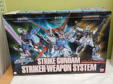 ストライクガンダム・ストライカーウエポンシステム|BANDAI