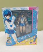 美少女戦士セーラームーン FIGUARTS|BANDAI