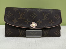 ポルトフォイユ・エミリー|LOUIS VUITTON