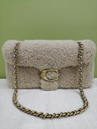 ダビーショルダーバッグ　26|COACH