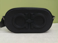 ダブルガンチーニショルダーバッグ|salvatore ferragamo