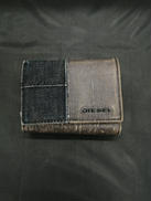 三つ折り財布|DIESEL