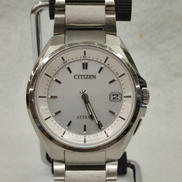 ソーラー電波腕時計|CITIZEN