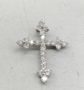 クロスペンダントトップ|PT900