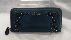 花モチーフ長財布|COACH