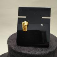 ピアス 片方のみ|不明