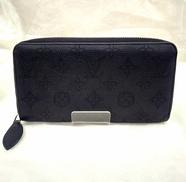 ジッピー・ウォレット マヒナ|LOUIS VUITTON