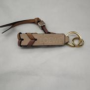 ロエベ(LOEWE)|クロスブレイデッドストラップキーリング|【ハードオフ