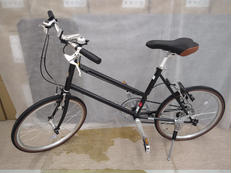 【中古美品】シティサイクル◆ シンプル＆実用的なスタンダードモデル ◆ 10月下旬頃発送》完成品でお届け！ シティサイクル 27.5インチ