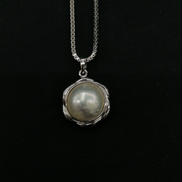 白玉花型ネックレス|SILVER925