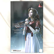 FINAL FANTASY Ⅶ PLAY ARTS 改|SQUARE ENIX