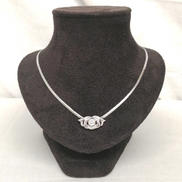 PMネックレス|宝石付きネックレス