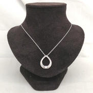 PT850ネックレス　トップPT900|宝石付きネックレス