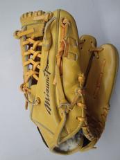 軟式用グローブ|MIZUNO