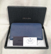 長財布（紺）|PRADA