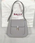 ワンショルダーバッグ（グレー）|BALLY