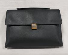 ポルトドキュマン アンガラ|LOUIS VUITTON