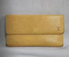 ポルトトレゾーインターナショナル(黄)|LOUIS VUITTON