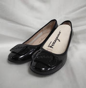 パテントレザーパンプス|MY FERRAGAMO
