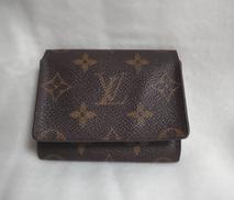 モノグラム 名刺入れ|LOUIS VUITTON