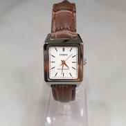 クォーツ腕時計|CASIO