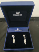 ピアス|SWAROVSKI