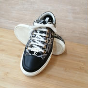 ステラーラインスニーカー|LOUIS VUITTON