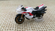 トミカ|株式会社タカラトミー